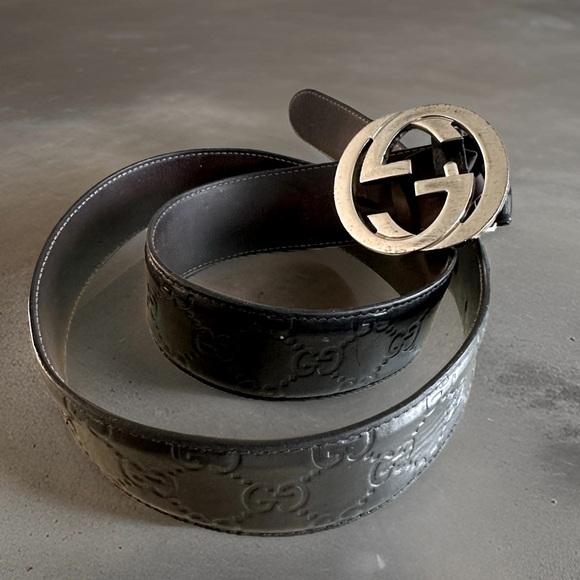 Gucci Signature Leather Belt - Picture 1 of 5